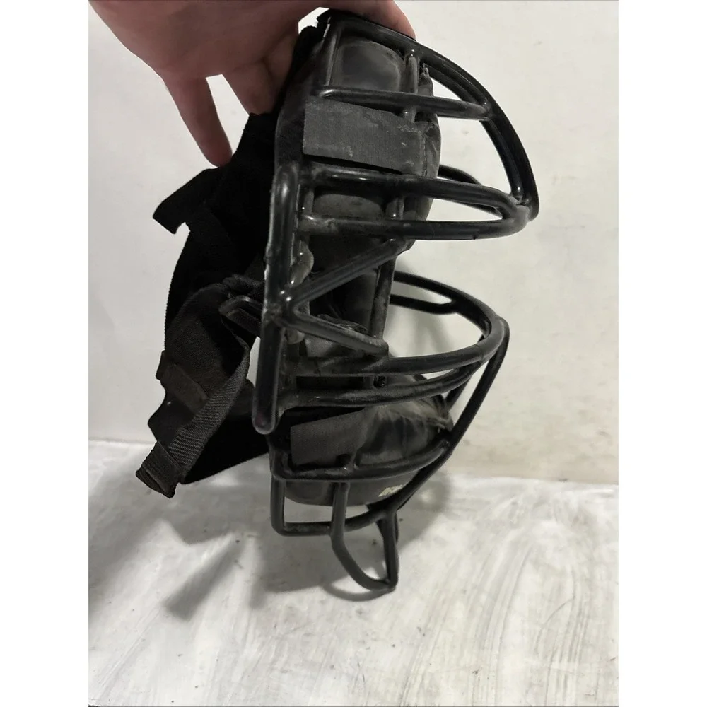 Diamond DFM-43 Baseball, Softball Or Umpire Adult Teen Catchers Face Mask  Black
